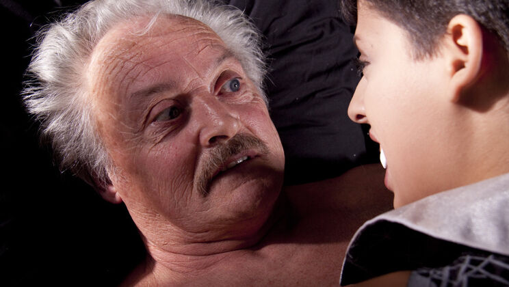 [Oldje] - Coco's Halloween Oral Sex Skills - Gustavo - Coco Del Mal