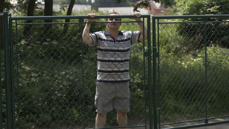 [Oldje] - Big Tits and Blowjobs in the Playground - Sherman - Lucky