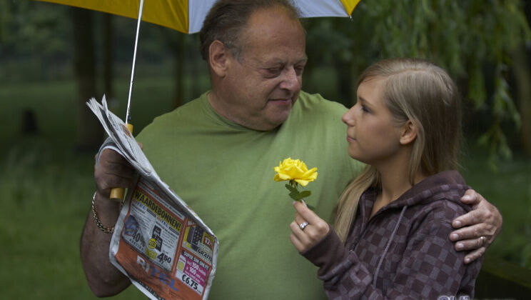 [Oldje] - Blowjob in the Park: Sheryl's Outdoor Delight