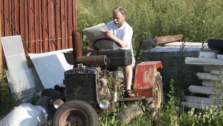 [Oldje] - Dangerous Desire: Blonde Luciana's Cumshot