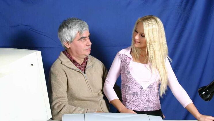 [Oldje] - Blonde Girl Loves Deepthroat