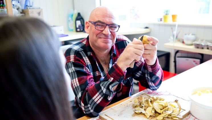 [Oldje] - Jan and Brittney Babe in Hot Kitchen Sex - Jan - Brittney Babe