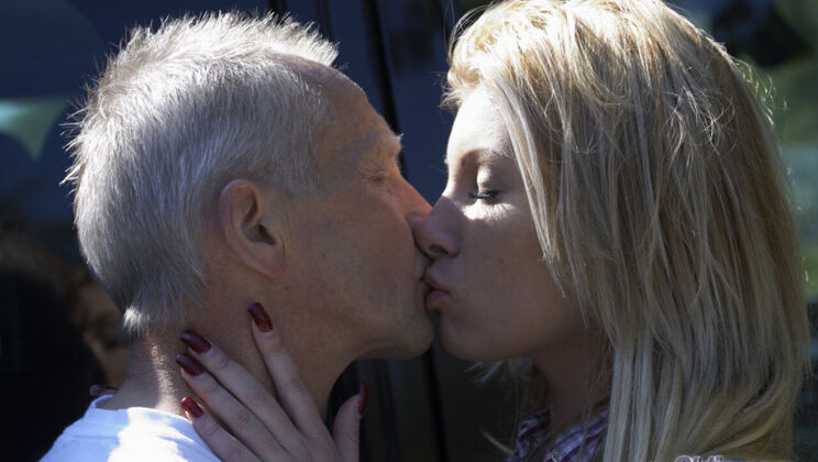 [Oldje] - Donna Bell's Cum Filled Day - Donna Bell - Doug