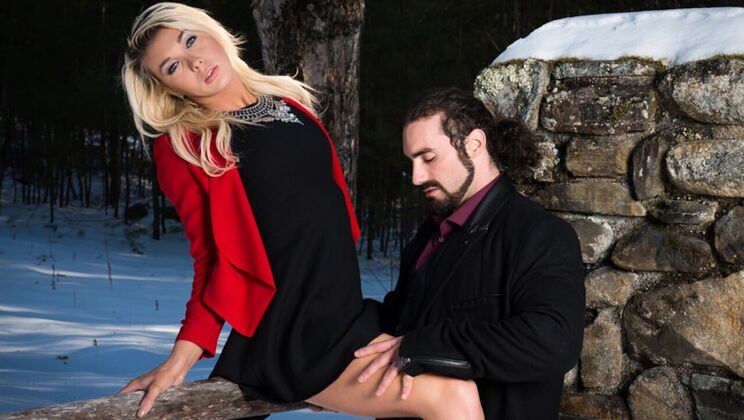 Aubrey Kate and Jaxton Wheeler Rough TS Sex