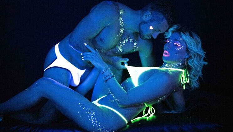 [TransAngels] - Blowjob and Booty Play - Dante Colle - Emma Rose