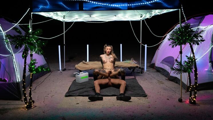 [TransAngels] - Blonde Raver Gets Anal Pounding - Roman Todd - Billie Beaumont