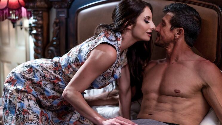 [SweetSinner] - Cowgirl, Missionary, and More: Silvia Saige's Favorites - Silvia Saige - Tommy Gunn