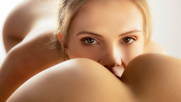 [SexArt] - Lesbian Massage Ritual (2019) - Stacy Cruz - Elina De Lion