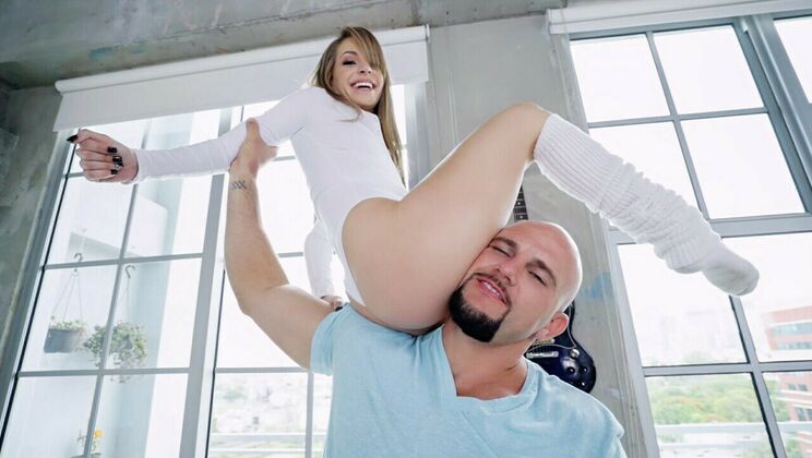 [Don'tBreakMe] - Acrobatic Kimmy Granger Gives Head - jmac - Kimmy Granger