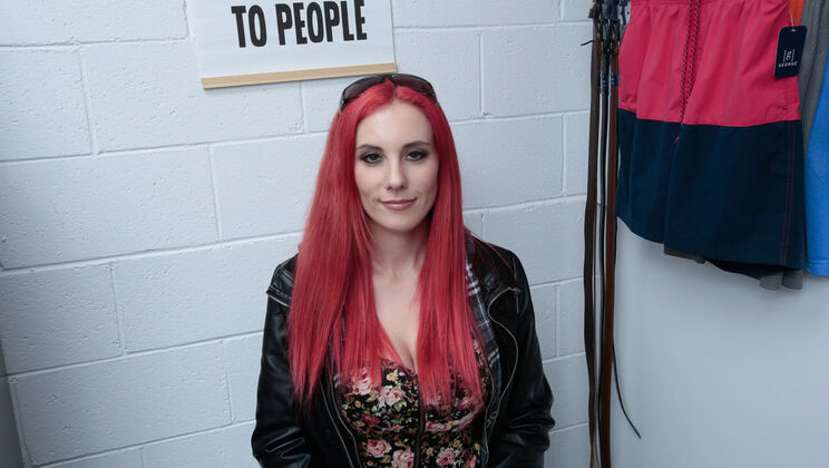 [ShopLyfterMYLF] - Rusty Nails Catches Lilian Stone in the Act - Lilian Stone - Rusty Nails