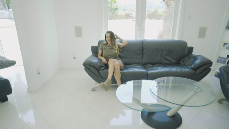 [PervMom] - My Stepmom's Kinky Desires Won Me Over - Wrex Oliver - Mckenzie Lee