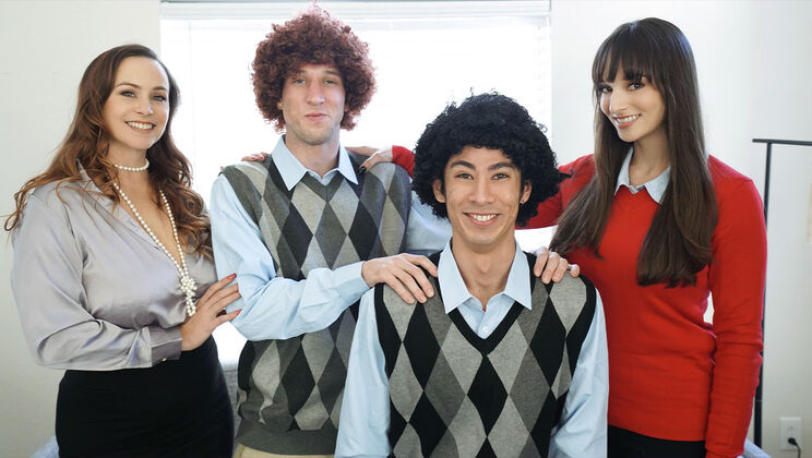 [MomSwap] - PAWG Stepmoms in High Heels