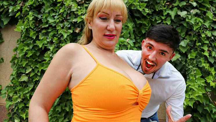 [Grandmams] - Young Toy Boy Enjoys MILF's Blowjob