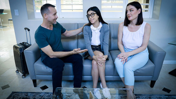 [FosterTapes] - Pornstar Foster Mom Saves Marriage with Sexy Favors