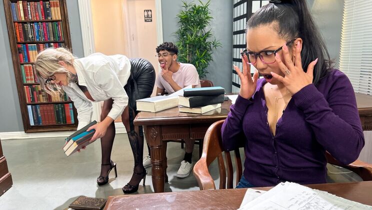 [LilHumpers] - Enhanced Body, Enhanced Pleasure: Christina Savoy and Diego Perez