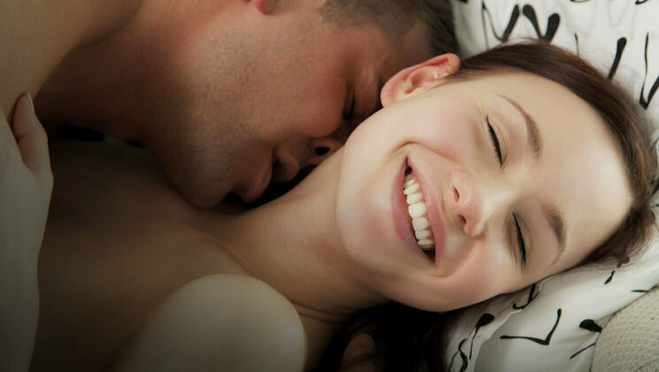 [SexArt] - Lingerie Lovemaking with Couple - Taylor Sands - Juan Lucho