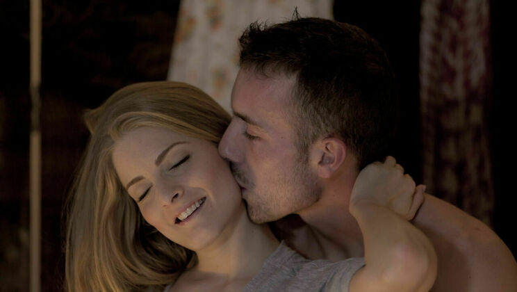 [SexArt] - Brunette with Glasses in Hot 69 Scene - Luna - Whitney Conroy - Franck Franco - Cayenne Klein