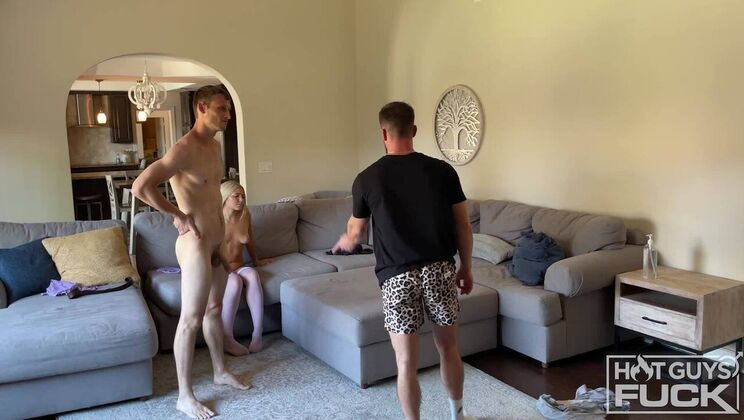 [HotGuysFuck] - Mike Beaumonte's Big Cock in Molly Mae's Pussy