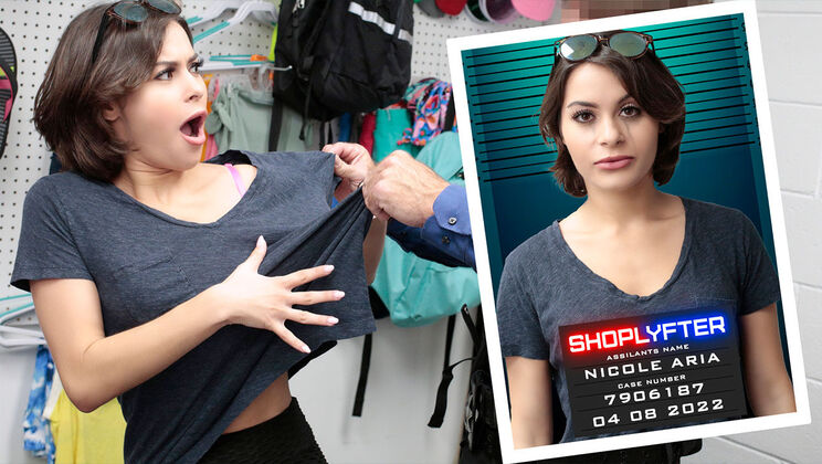 [Shoplyfter] - Nicole Aria's Blowjob Skills on Justin Magnum - Justin Magnum - Nicole Aria