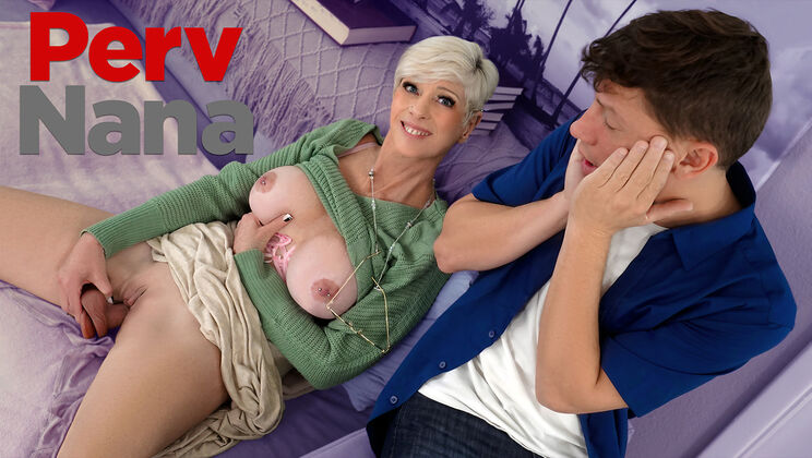 [PervNana] - Pierced Blonde Shows Off BJ Skills on Rion King - Rion King - Foxxxy Darlin