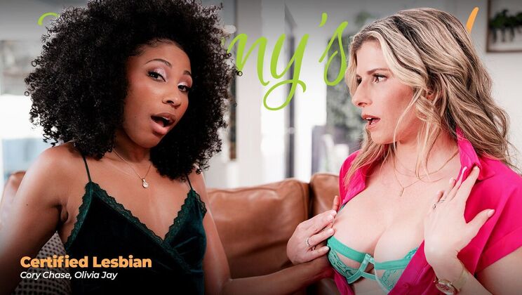 MILF Lesbians: Blonde Blonde Seduction