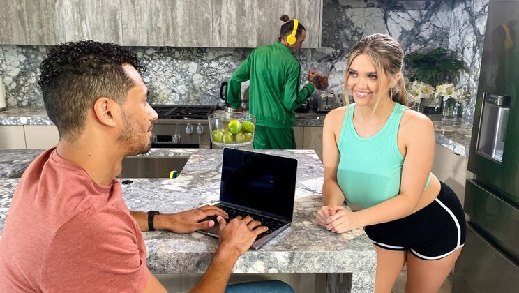 [CrazyCollegeGFs] - Big Naturals Get Deepthroat and Facial - Alex Jones - Angie Faith