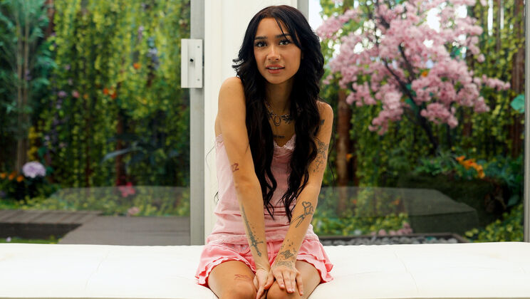 [CastingCouchHD] - Katie in Doggystyle Position