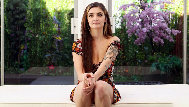 [NetVideoGirls] - Harper's Deepthroat During Audition - Harper