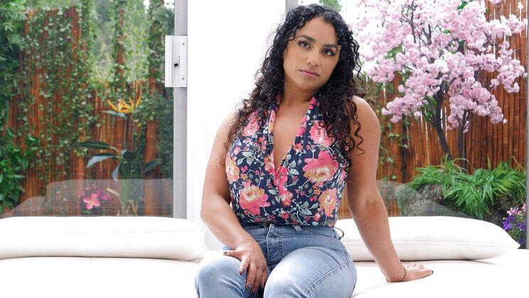 [NetGirl] - Brianna's Doggystyle Audition