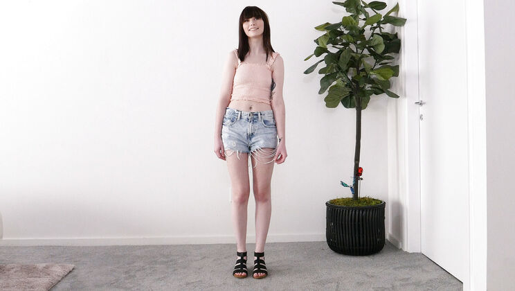 [NetVideoGirls] - Kacey's Blowjob and Cumshot - Kacey