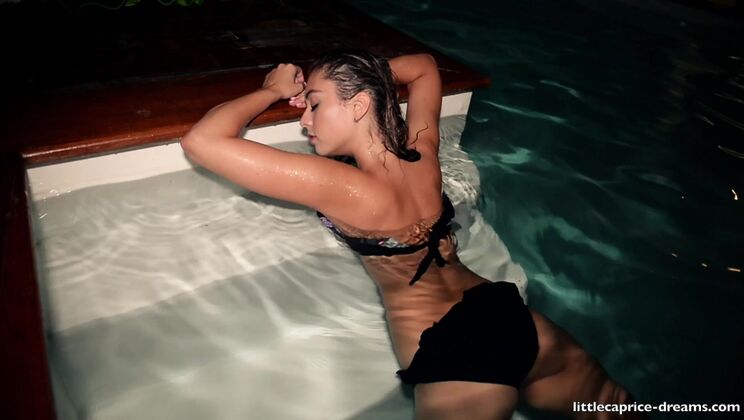 [CapriceDivas] - Water Fun with Skinny Sabrisse - Sabrisse