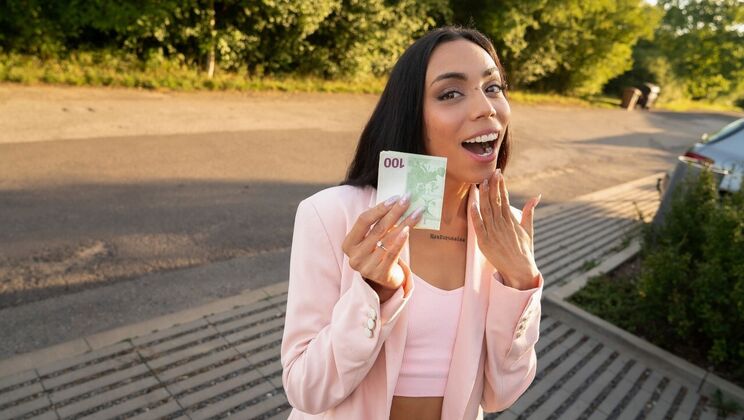 [PublicAgent] - Colombian Latina Gets Cum