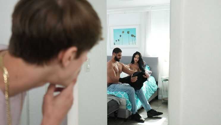 Stepson's Stepmom: Tattoo and Bubble Butt