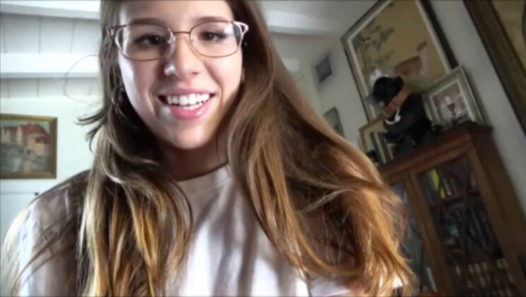 [PerfectGirlfriend] - Cuddle Time with a Tattooed Big Ass - Isabel Moon