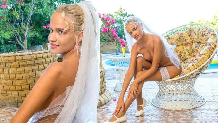 [ClubSweethearts] - Blonde Teen with Small Tits Plays - Novella Night