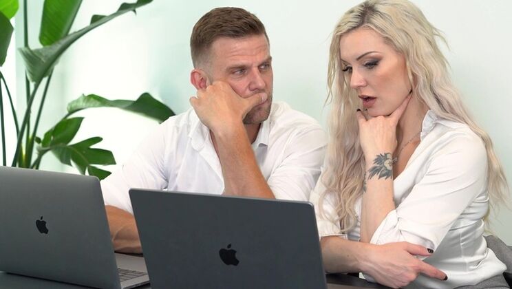 [PornWorld] - Office Lust: Blonde Kenzie Taylor Pleased by Hung Boss GP2891 - Kenzie Taylor - Vince Karter
