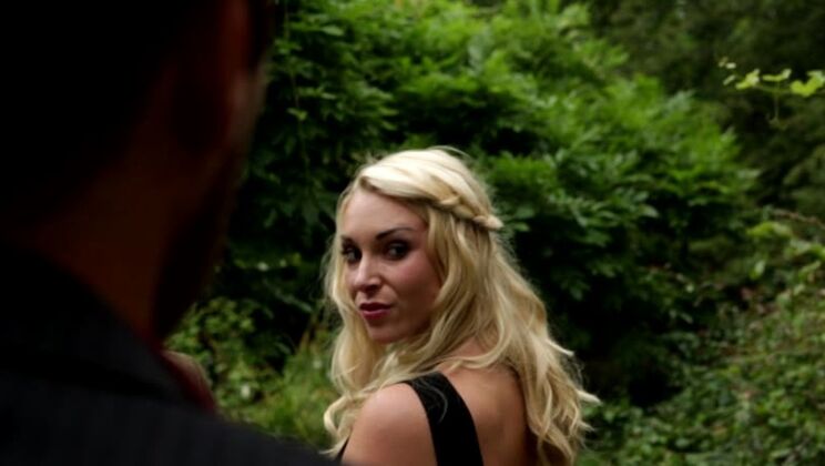 [PornWorld] - Long-Haired Blonde Victoria Summers Blows Ryan Ryder at Private Party - Victoria Summers - Ryan Ryder