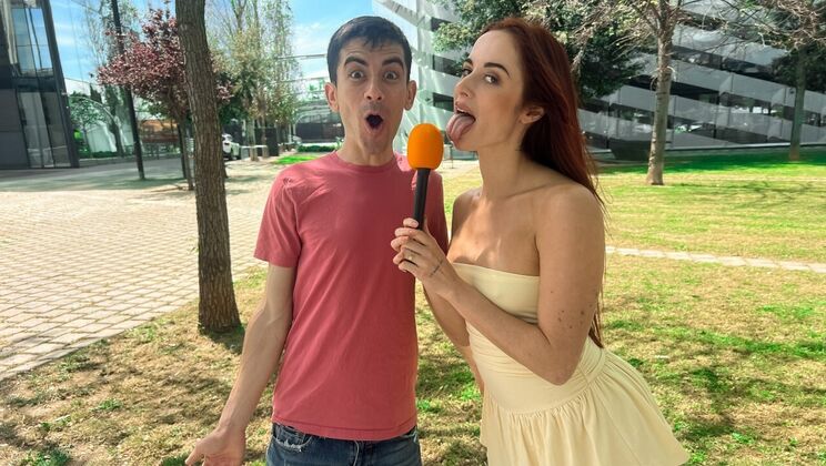 [RKPrime] - Bubble Butt Audrey Takes It Doggystyle - Jordi El Niño Polla - Audrey Reid