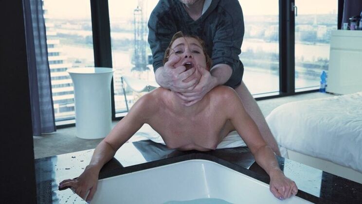 Beautiful Ass Blonde Ivi Rein Enjoys a Creampie