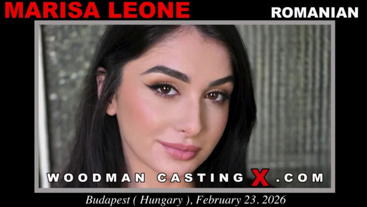 Gorgeous White Skin Marisa Leone Takes Cum on Face