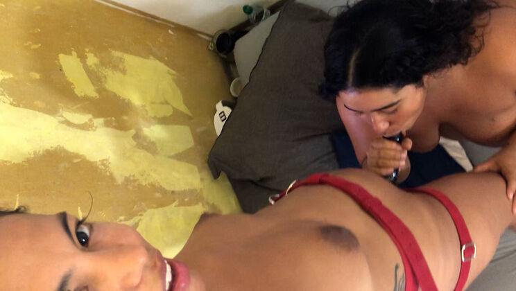 Carmen & Lina Tease and Suck Cock