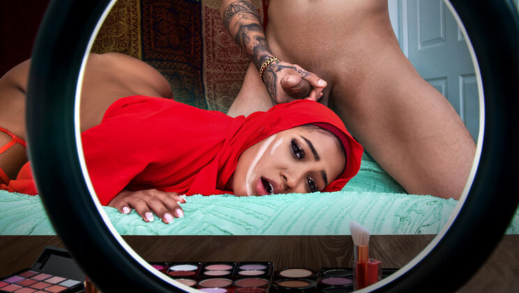 Stepsister Wants My Cum Instead of Her Face Oil